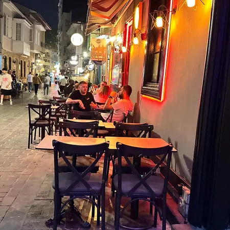 Callisto Pub & Kitchen & * Antalya