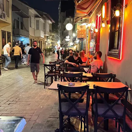 Callisto Pub & Kitchen & Hotel Antalya