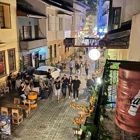 Callisto Pub & Kitchen & Hotel Antalya