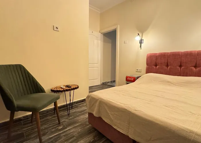 Callisto Pub & Kitchen &