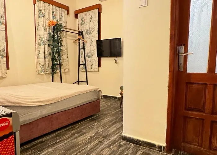 Otel Callisto Pub & Kitchen & *