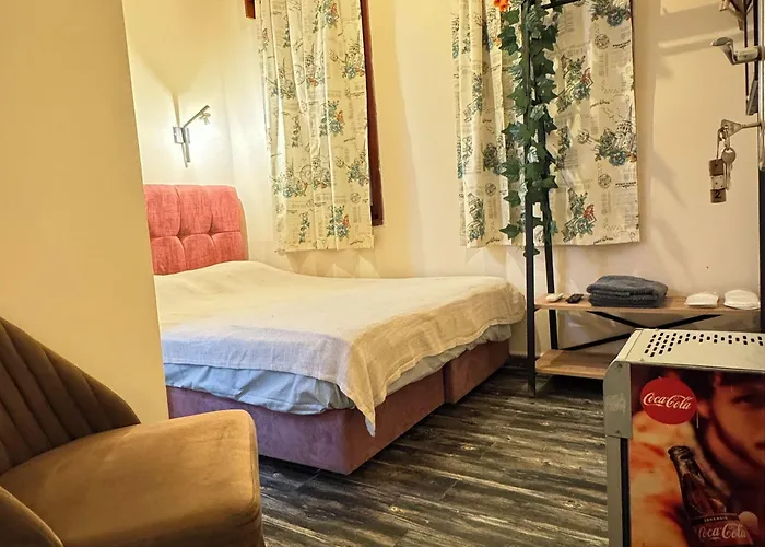 Callisto Pub & Kitchen & Otel *