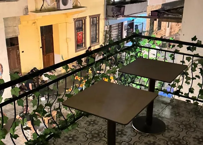 Отель Callisto Pub & Kitchen & Анталья